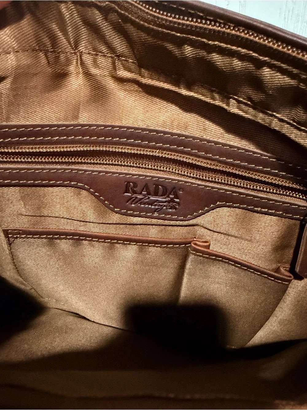 Rada Vintage Brown Leather Messenger Bag / Briefcase